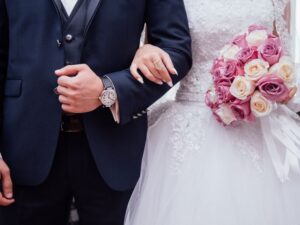 Color Coordinate Bridesmaids and Groomsmen: A Perfectly Harmonized Wedding Party