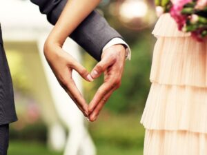 Effortless Elegance: Why Drop Waist Bridal Gowns Are Stealing the Spotlight
